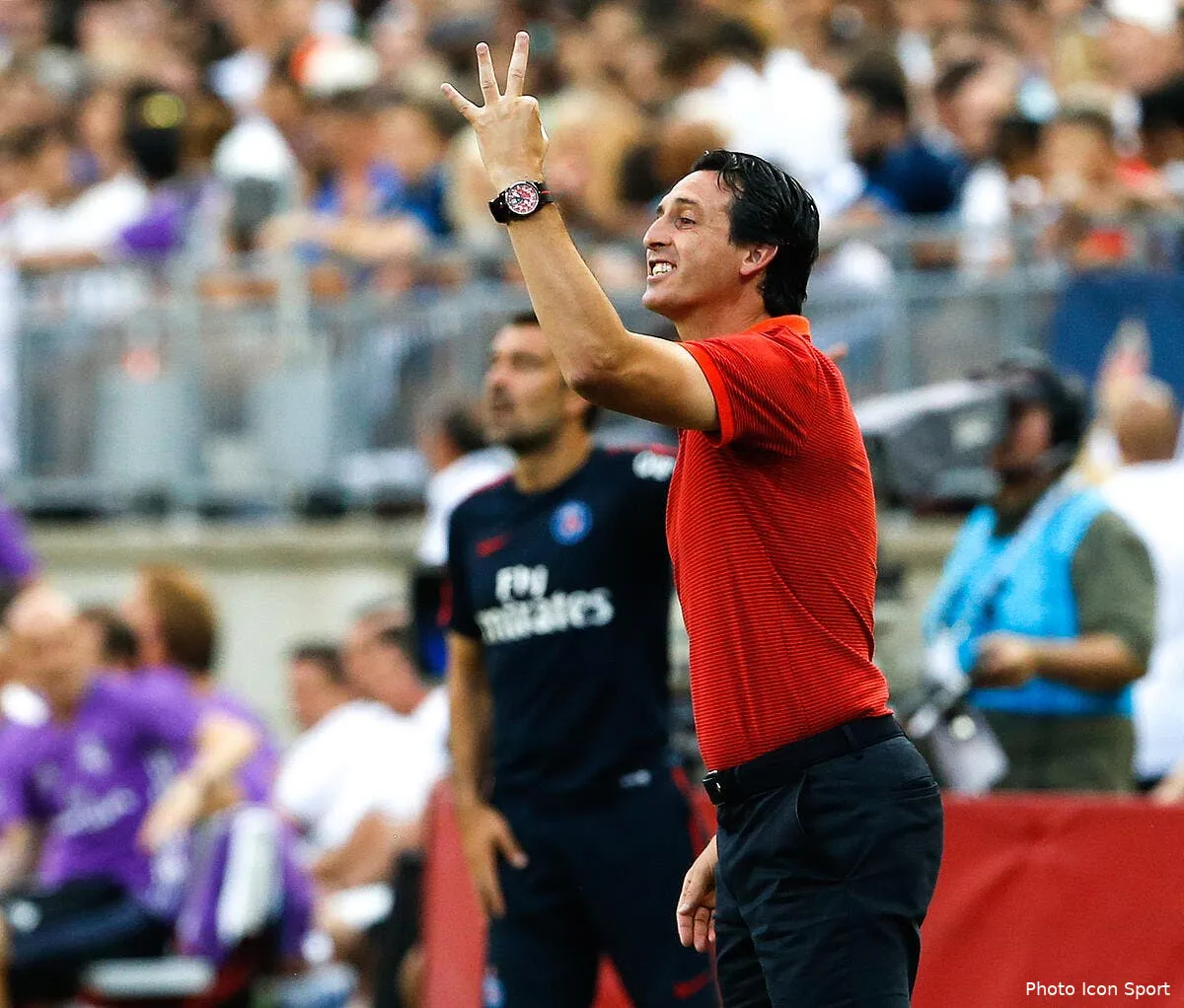 psg emery demande aux supporters de composer l equipe contre l ol iconsport mar 270616 08 07 1150696