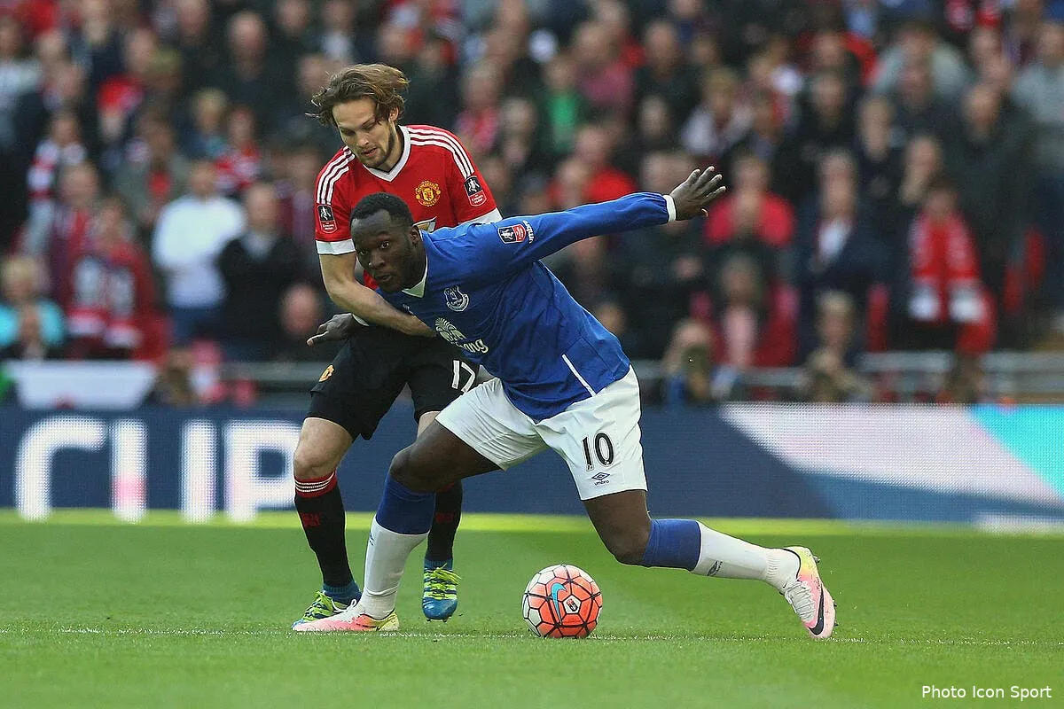 psg everton repond a l interet parisien pour lukaku iconsport bpi 230416 63 15146128