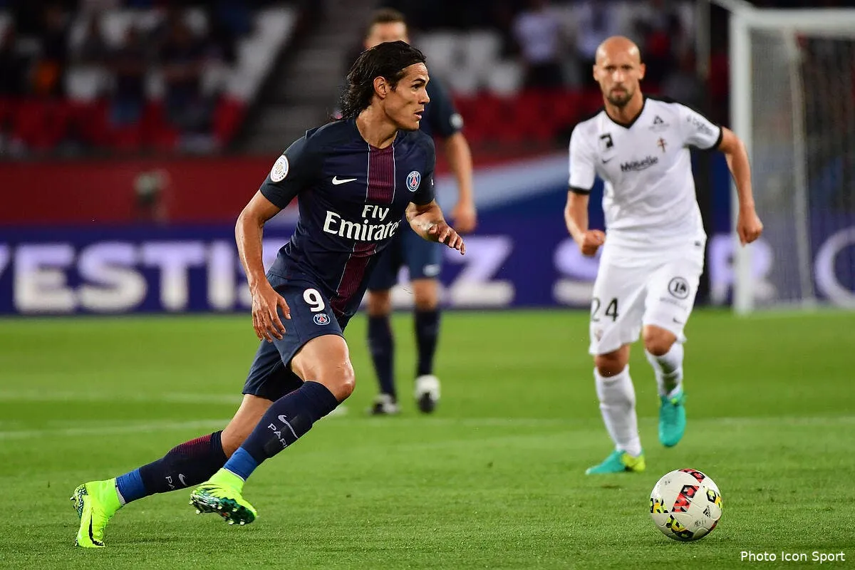 psg exit le probleme cavani la verite est ailleurs selon riolo iconsport win 210816 01 9256152556