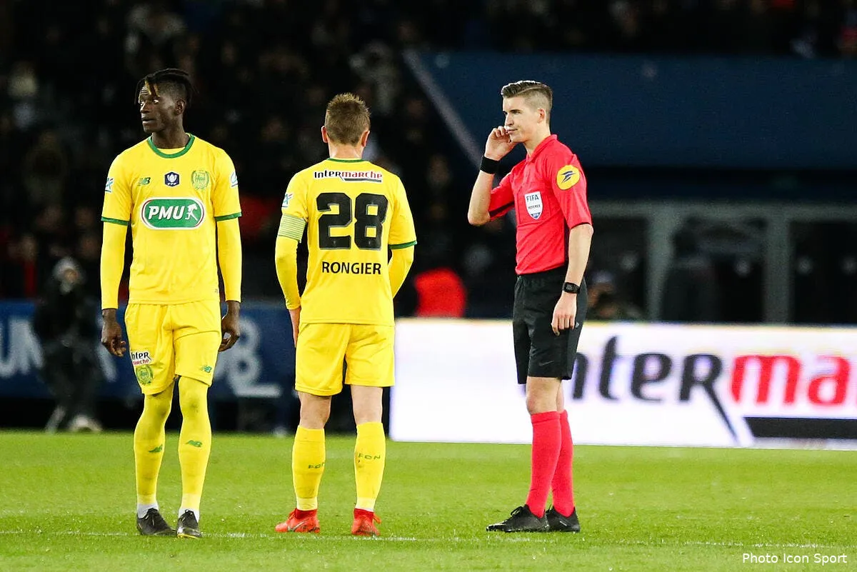 psg garibian eteint la polemique sur l arbitrage ou pas icon fid 030419 88 07249555