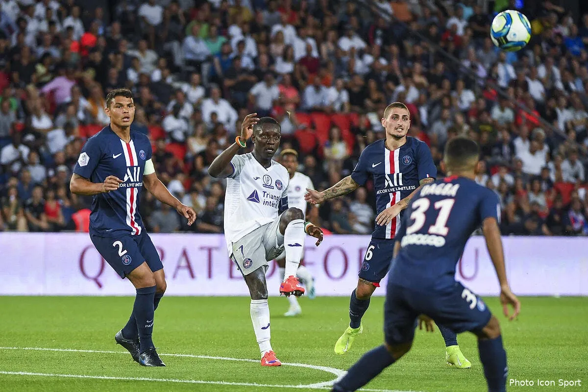 psg gradel a paris au mercato il persiste et signe icon alc 250819 45 223267765