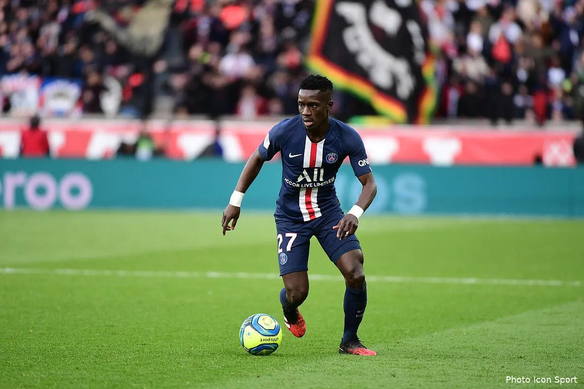 psg gueye sacrifie leonardo fait crier tout paris icon winter 29022020121618286421