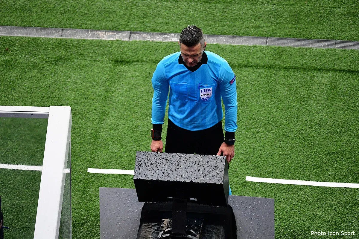 psg herve mathoux demande l arret immediat de la var icon win 060319 01 83108246955