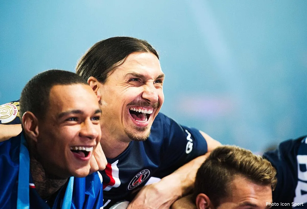 psg ibrahimovic et van der wiel se clashent le defenseur s en va iconsport bbb 230515 08 11136782