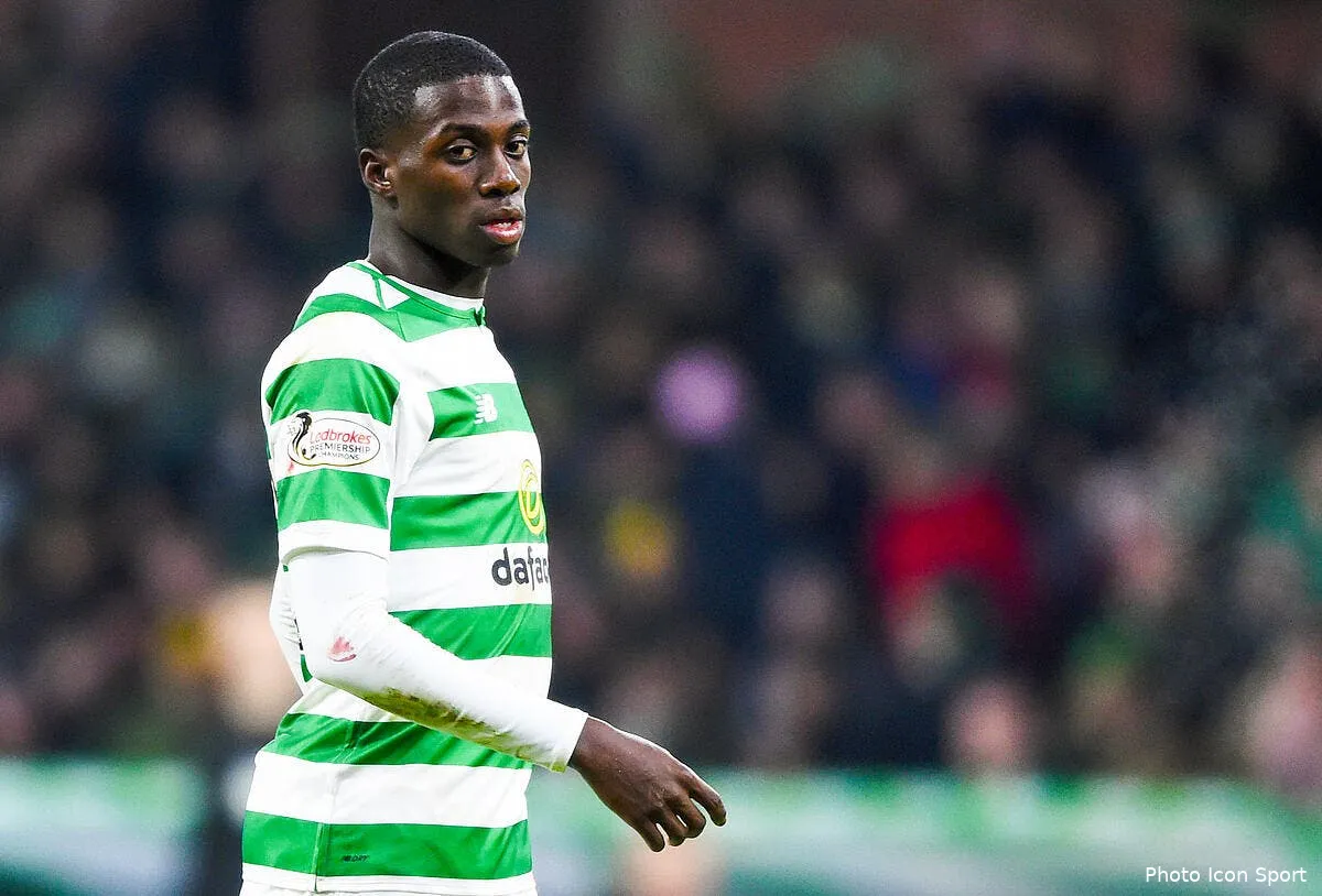 psg il cartonne loin du psg c est grace a neymar et mbappe icon 18343647243149