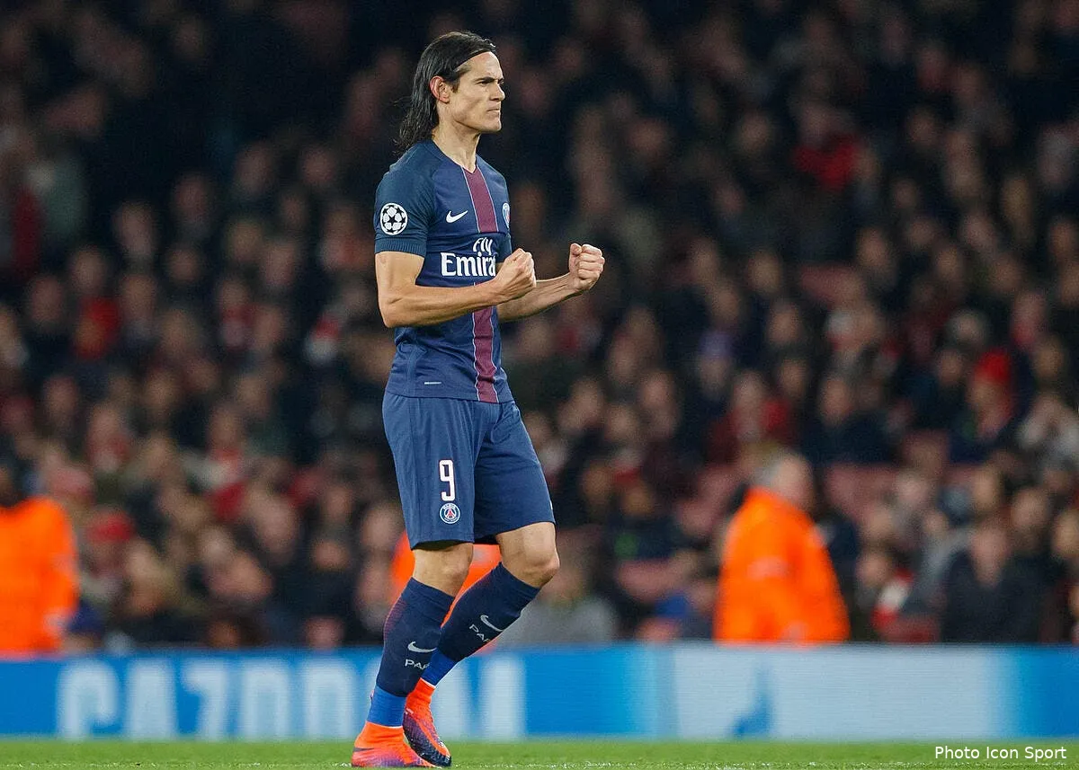 psg inquiet pour cavani al khelaifi met kluivert de cote cavani 46162584