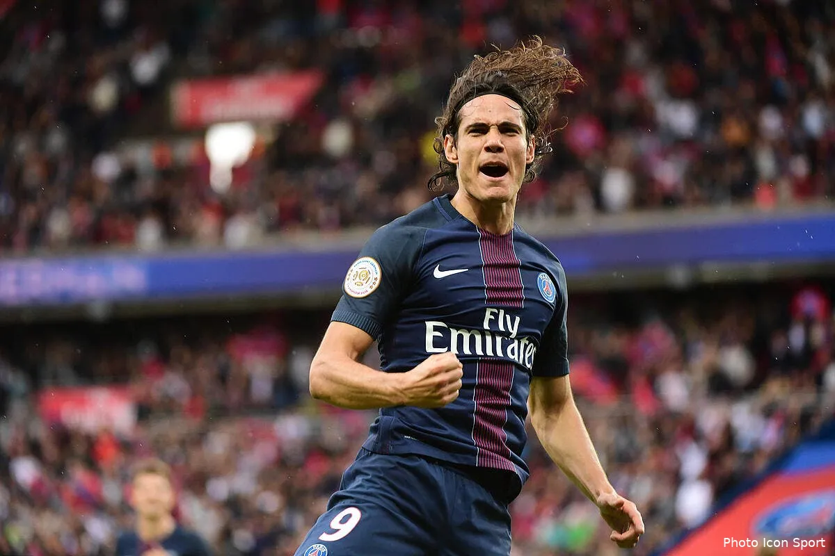 psg kluivert joue avec le feu dans le dossier cavani iconsport win 021016 01 12594157366
