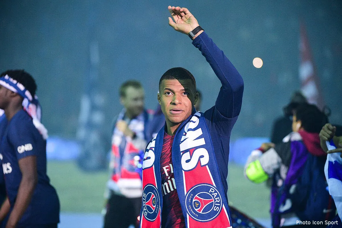 psg kylian mbappe marche sur la ligue 1 et il adore ca icon win 180519 01 90223283917