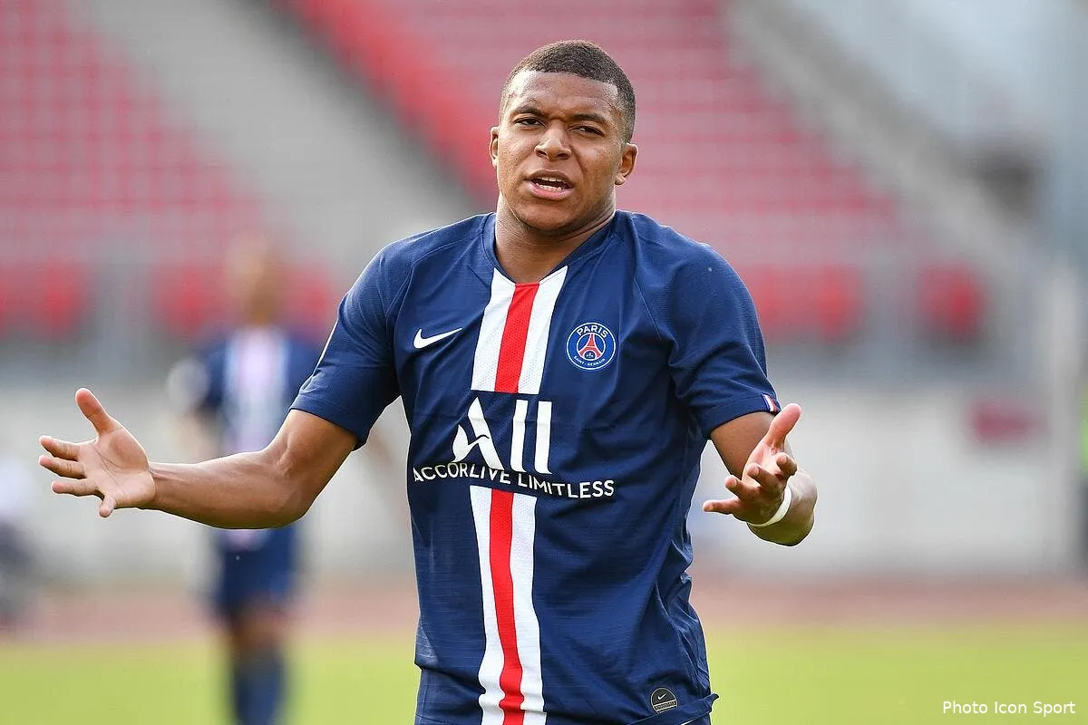 psg kylian mbappe n envisage pas de prolonger a paris icon 122527455259397