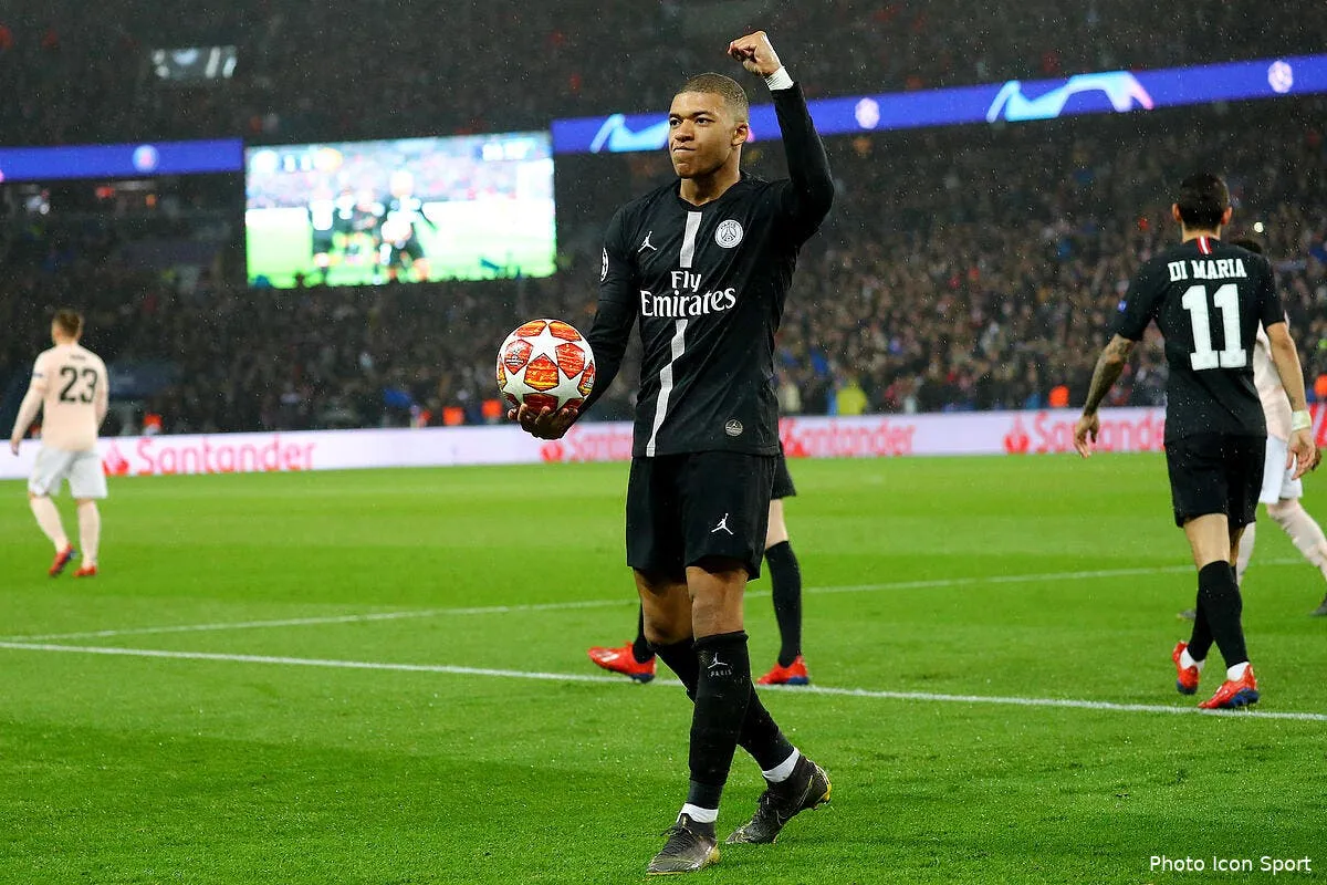 psg kylian mbappe reste au paris sg il officialise sa decision icon 190306p19562247265