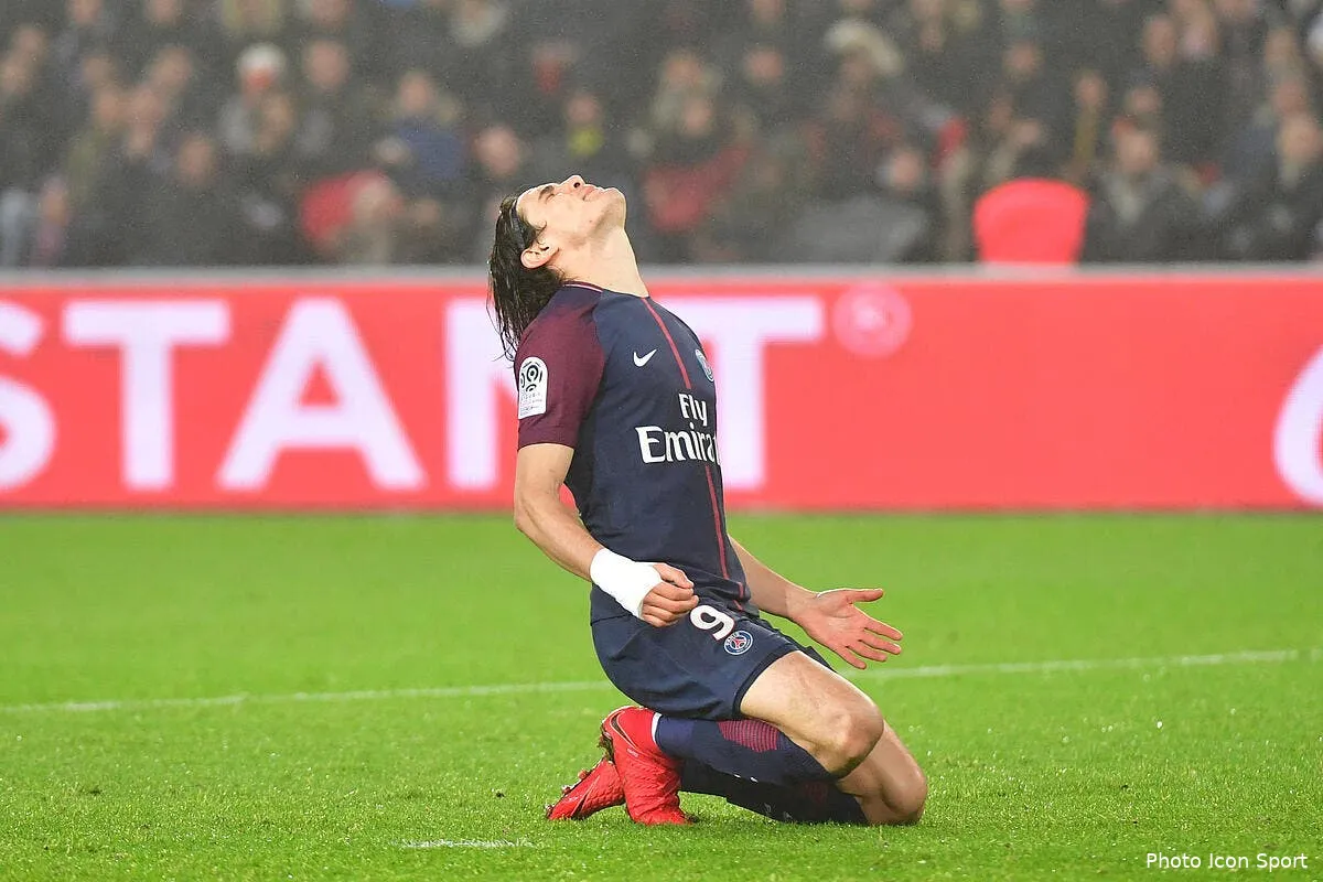 psg l agent de cavani eteint le feu puis le rallume iconsport icon win 201217 01 33326206137