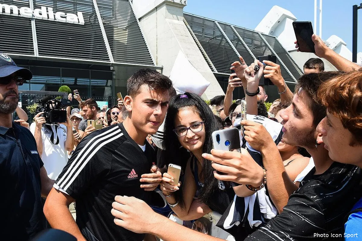 psg l ahurissante commission xxl demandee par le clan dybala icon italy photo press 894279260719