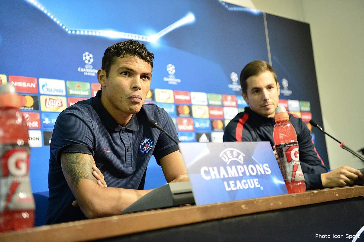 psg l attache de presse du psg ironise sur la une patriotique de l equipe iconsport win 270916 01 12294173780