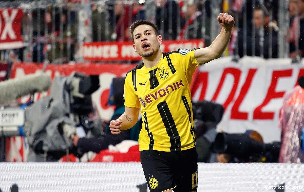 psg l interet de paris c est du fake assure guerreiro icon fir 260417 01 130199691