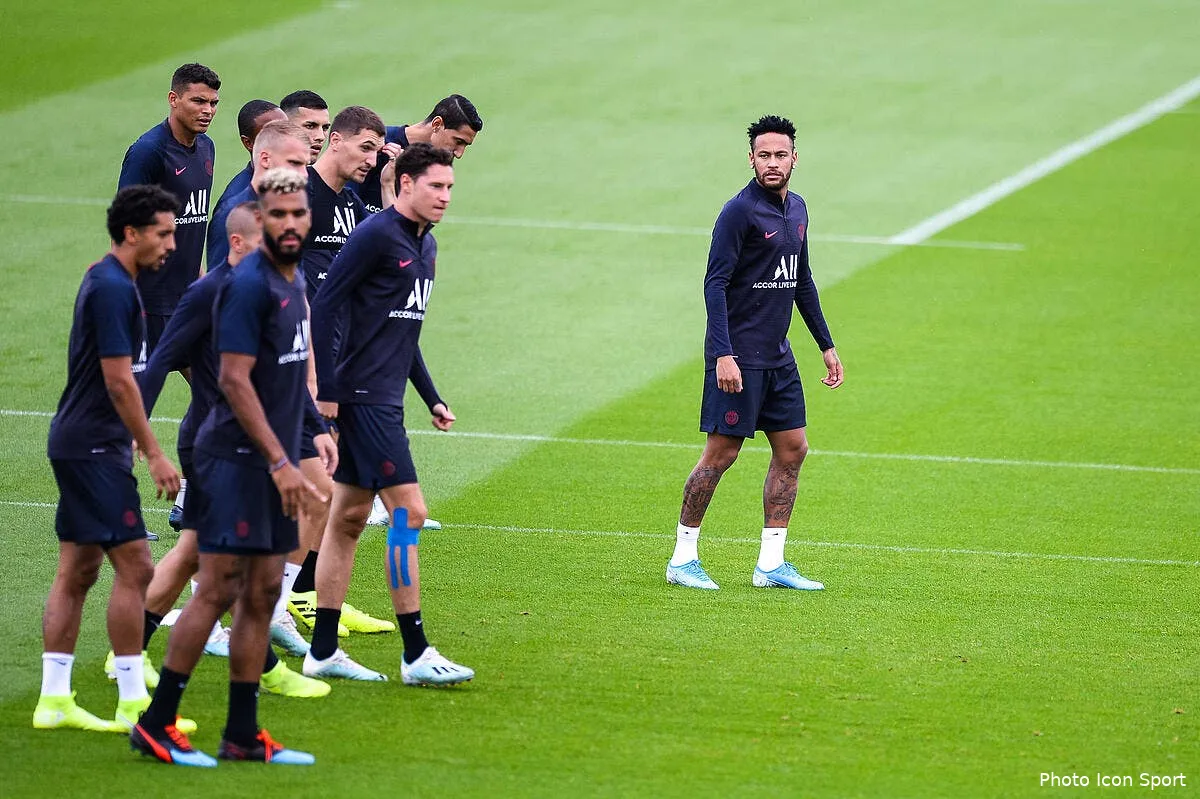 psg l offre humiliante de barcelone pour neymar et paris icon bap 170819 93 03261913