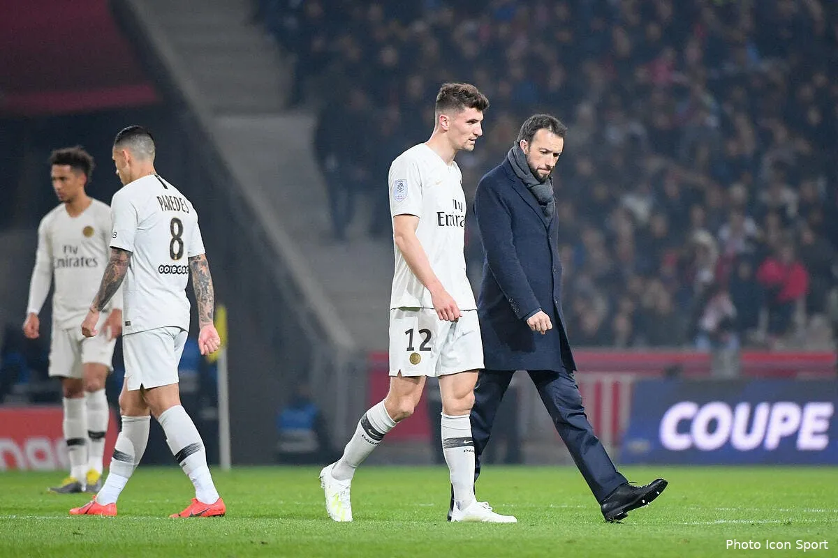 psg la famille meunier attaquee sa femme craque icon dib 140419 11 57251461