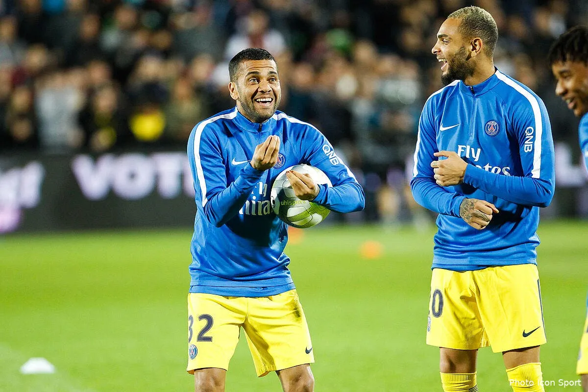 psg la mcn dani alves commence a en avoir marre dani alves 7193179