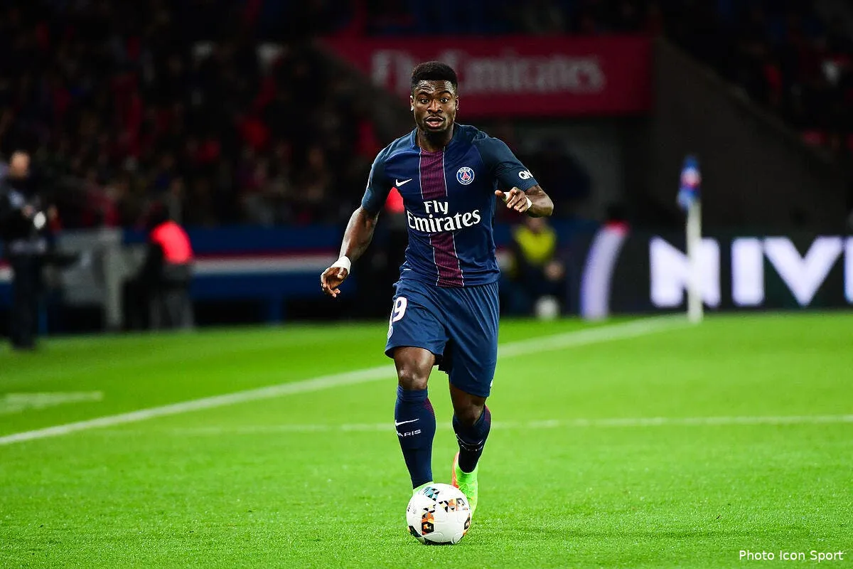 psg la vanne du dimanche soir de riolo sur aurier iconsport win 070217 08 102171348