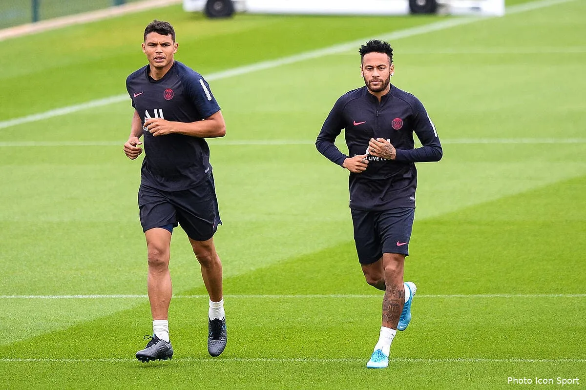 psg le barca en tete neymar va tout casser avec le paris sg neymar 97263597