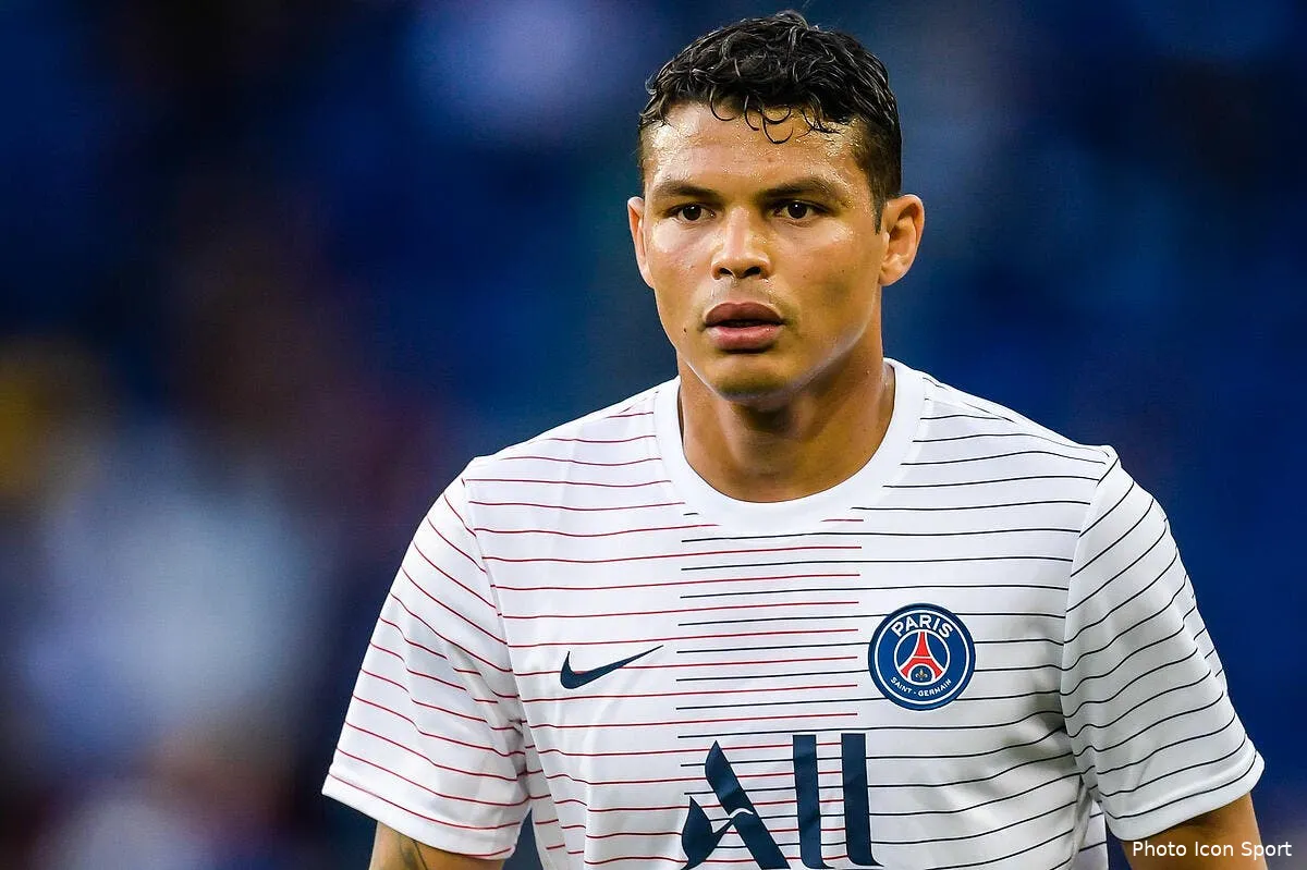 psg le cambrioleur arrete thiago silva a retrouve son sac vuitton icon 200936536262623