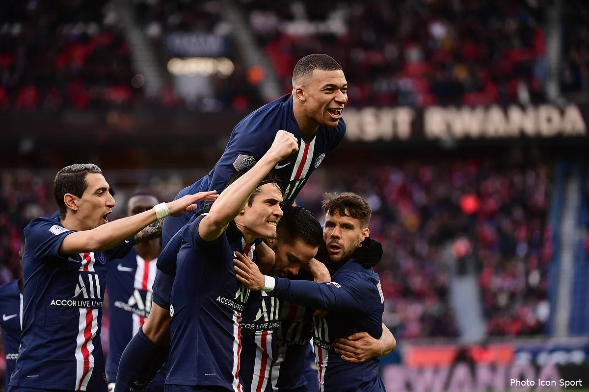 psg le choc neymar et mbappe ont eu la peau de cavani icon winter 29022020121580286497