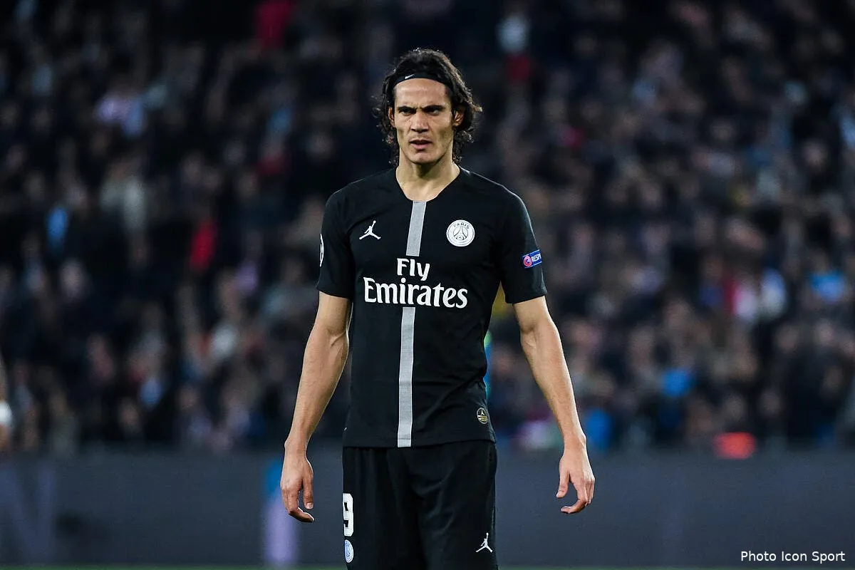 psg le clan cavani est franc un retour a naples est etudie cavani 70234319