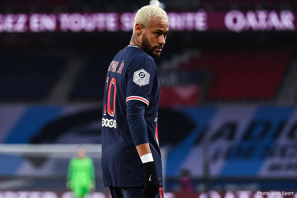 psg le coup de gueule de neymar dans le vestiaire aa 300437