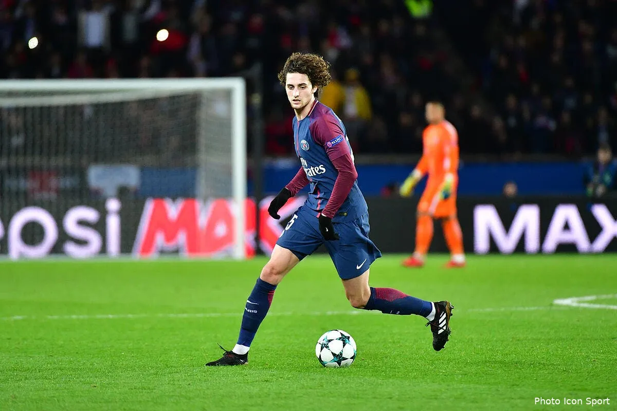 psg le deal emery rabiot pour trouver le juste milieu iconsport icon win 221117 01 29159200805