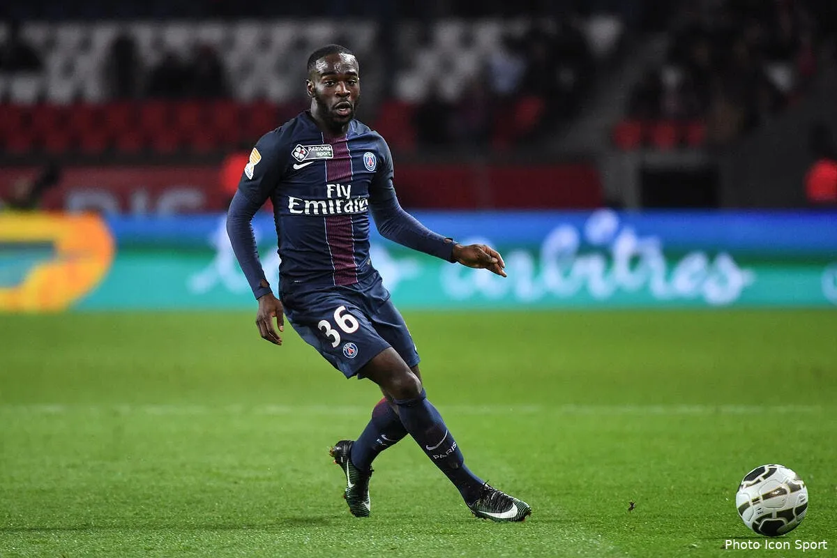 psg le depart d ikone en pret se confirme iconsport dib 110117 10 75167050