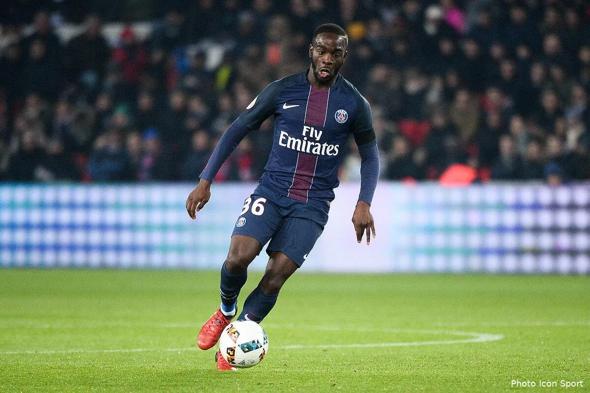 psg le jeune ikone a tranche pour son avenir a paris iconsport nlg 301116 17 82163338