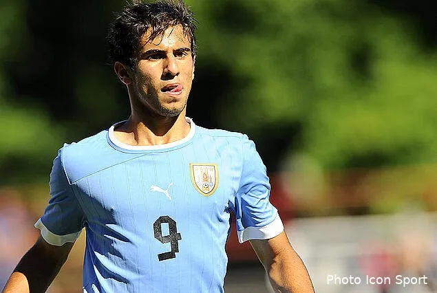 psg le nouveau suarez frappe a la porte d al khelaifi diego rossi147012