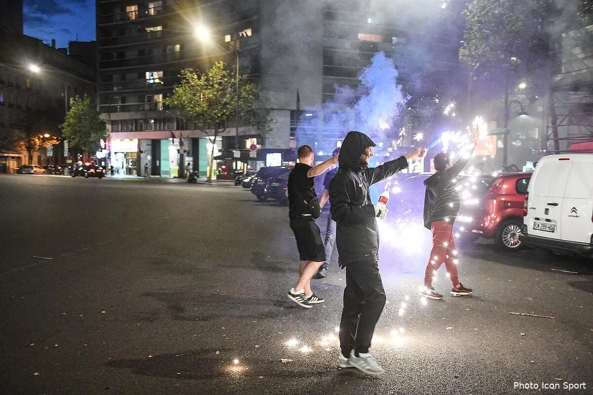 psg le parc des princes et tout paris en feu icon dib 180820 10 02291995