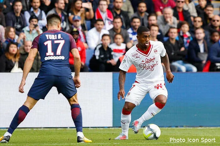 psg le psg debarque dans le dossier malcom c est 50me iconsport icon fid 300917 08 75214609