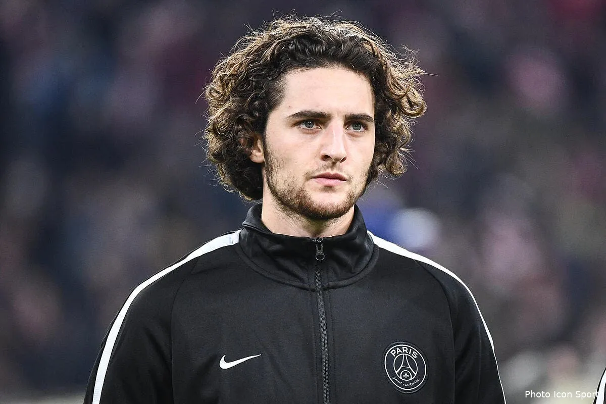 psg le psg fait disjoncter la presse espagnole rabiot a un faux salaire royal iconsport icon dib 051217 15 115226449