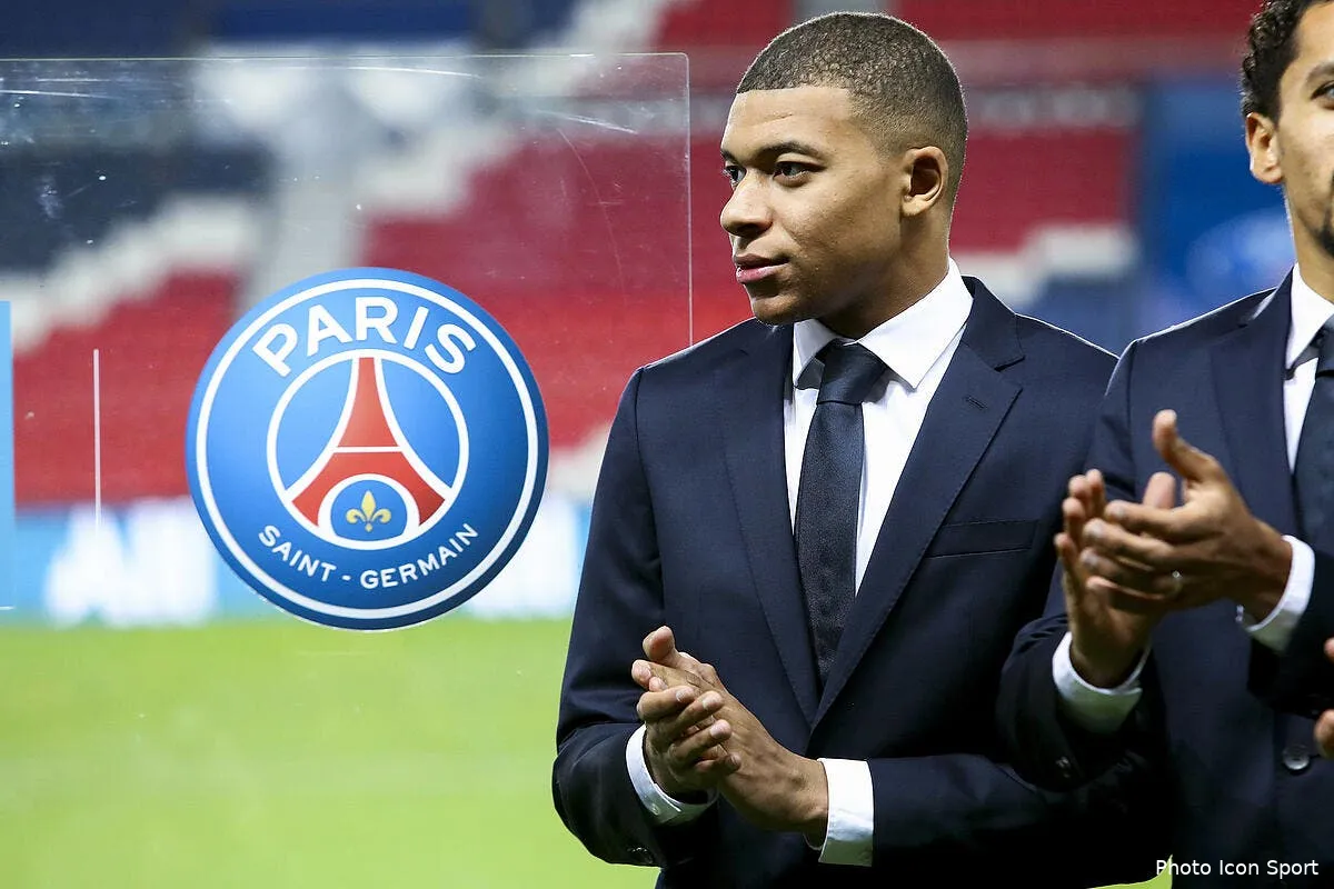 psg le qatar accuse de renier les racines du club logo psg246995