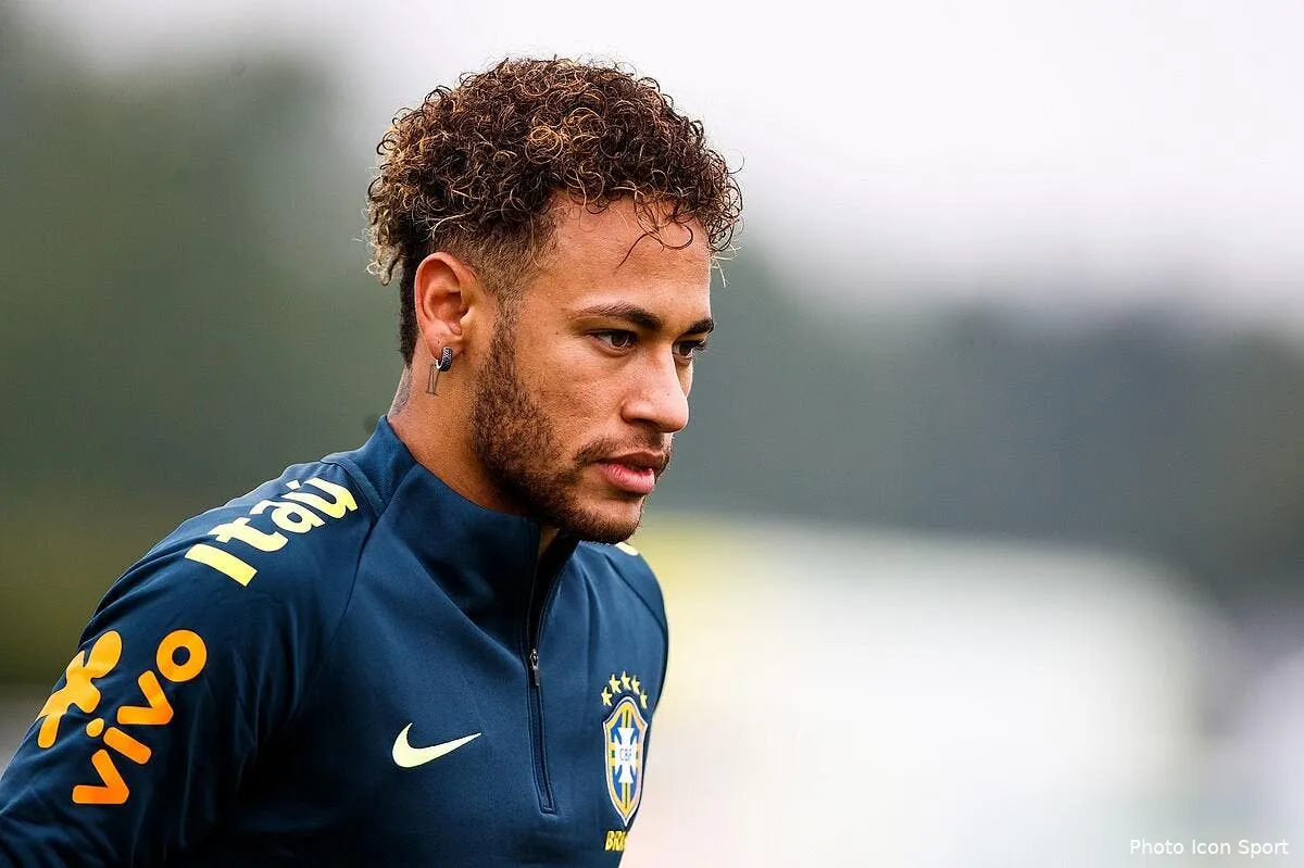 psg le real profite de bresil croatie pour draguer neymar icon 36749637220793
