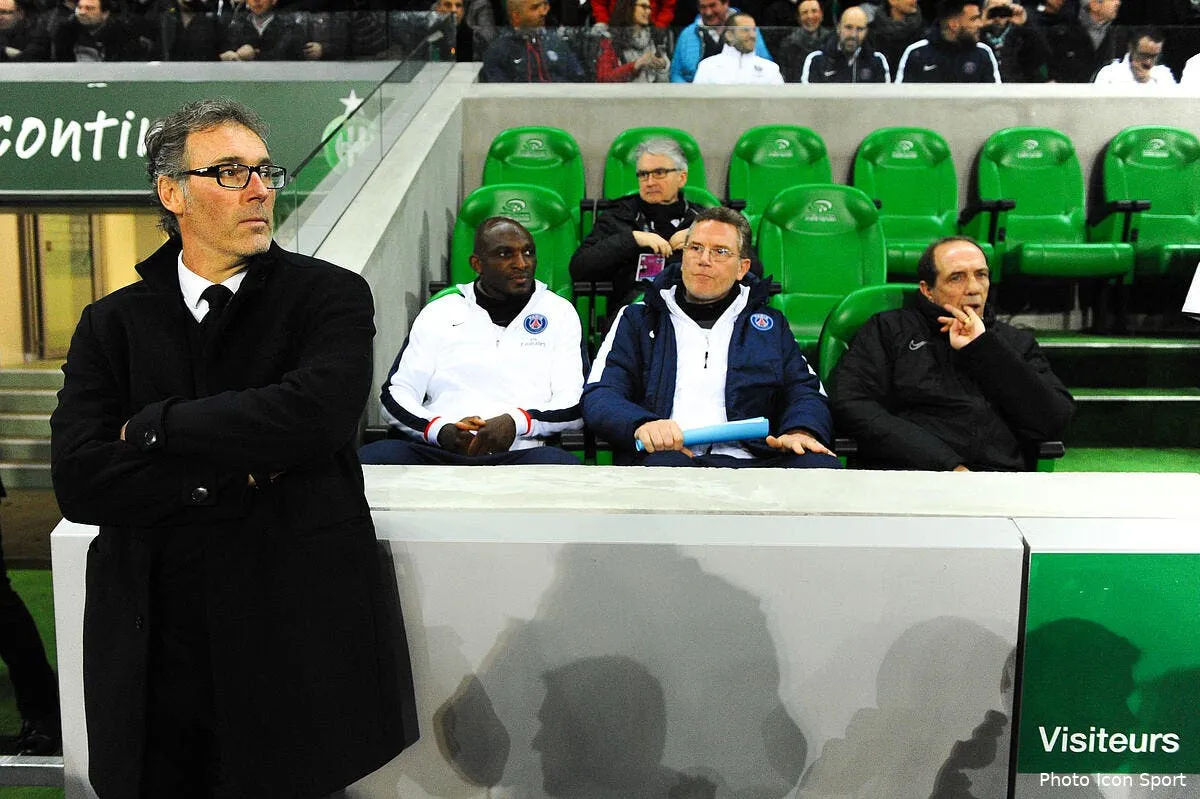 psg le staff de blanc a pris le melon rothen n en veut plus blanc 24141382