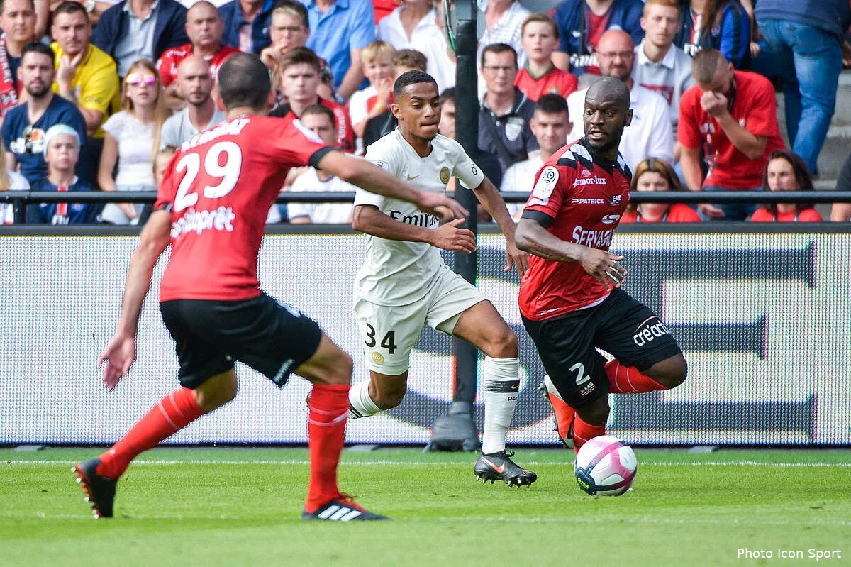 psg leipzig attaque paris en douce sur le mercato iconsport icon bap 180818 93 161230377