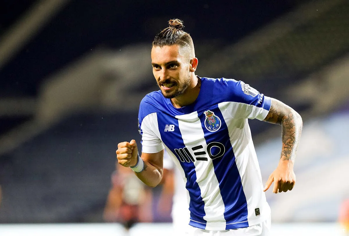 psg leonardo en panique il tente un hold up au mercato alex telles 1294529