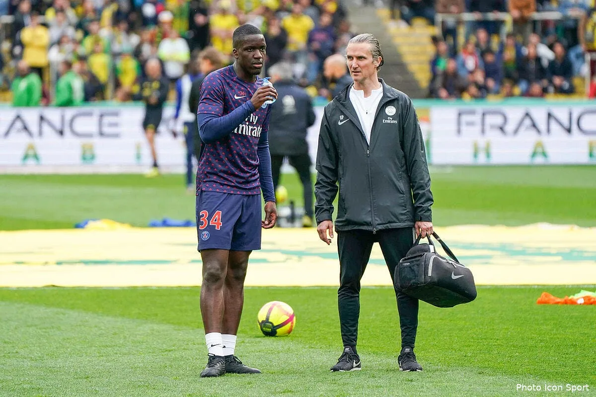 psg les jeunes se barrent le losc et l asse se pointent icon lem 170419 11 58259289