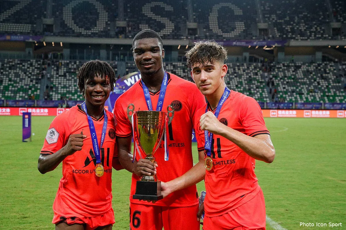 psg les titis font deja transpirer leonardo au mercato icon psg 300719 08 17283653