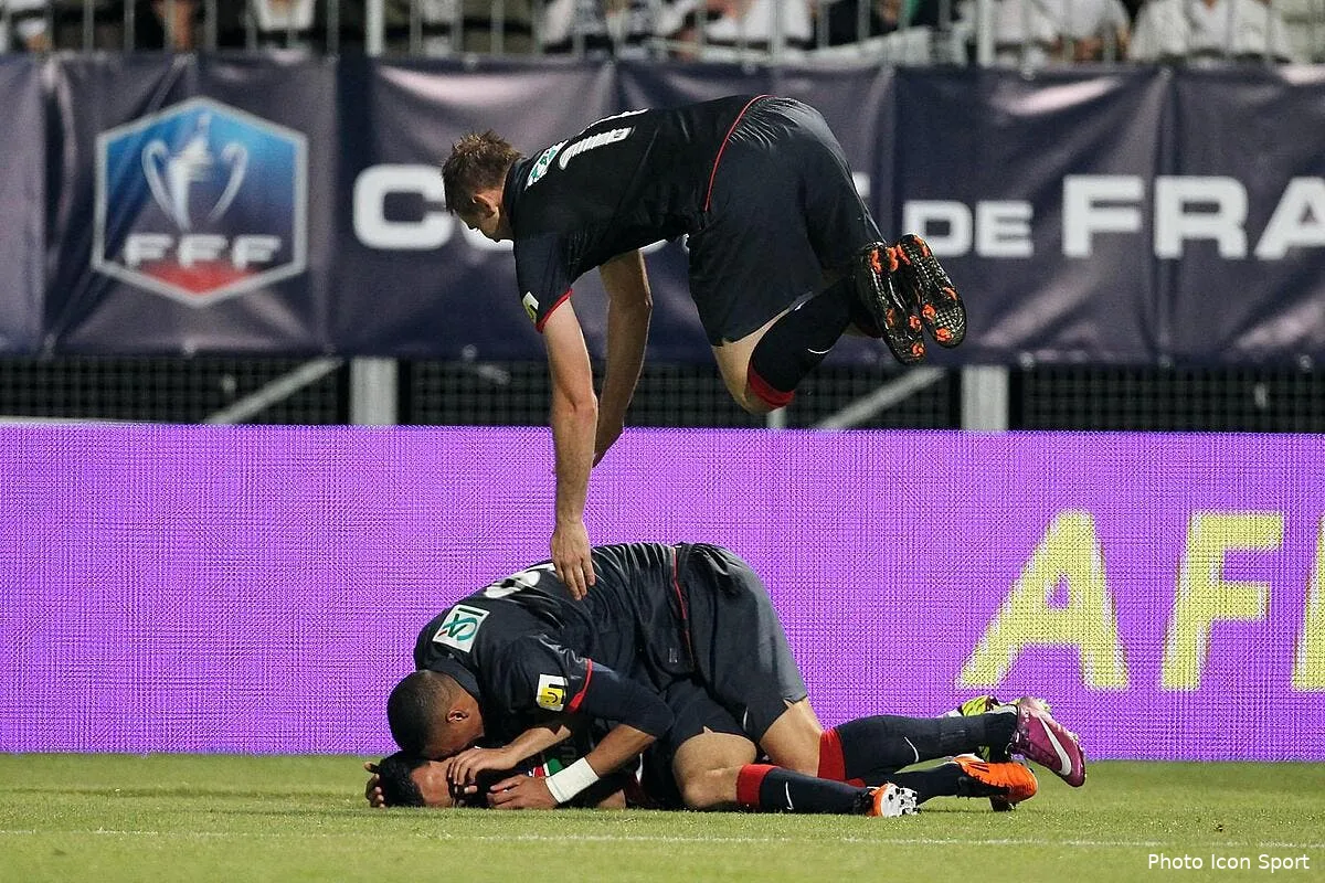 psg les trois jours qui ont tout change iconsport oue 200411 01 0818294