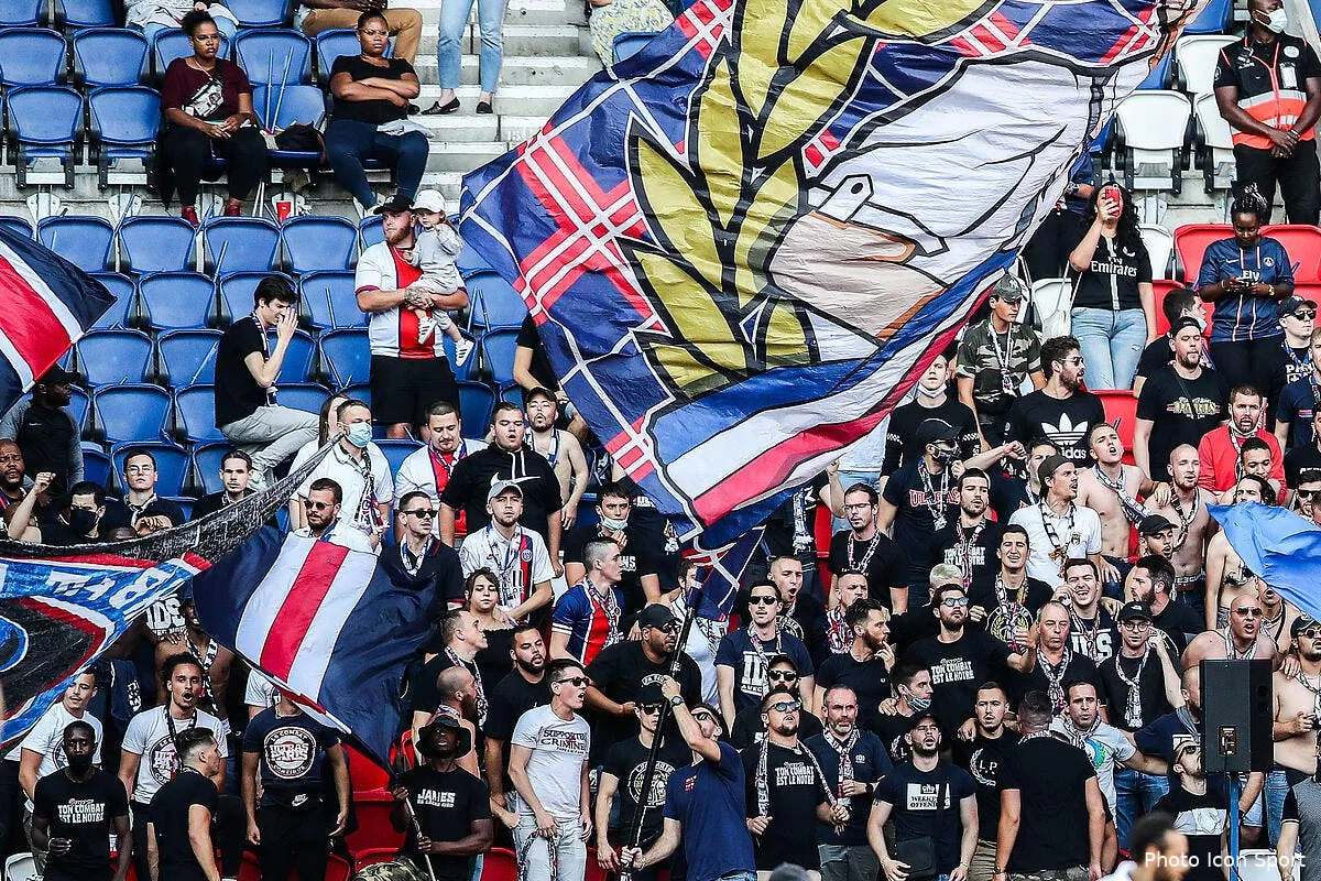 psg les ultras feteront les joueurs a 17h au parc des princes icon belgaimage 166180937292443