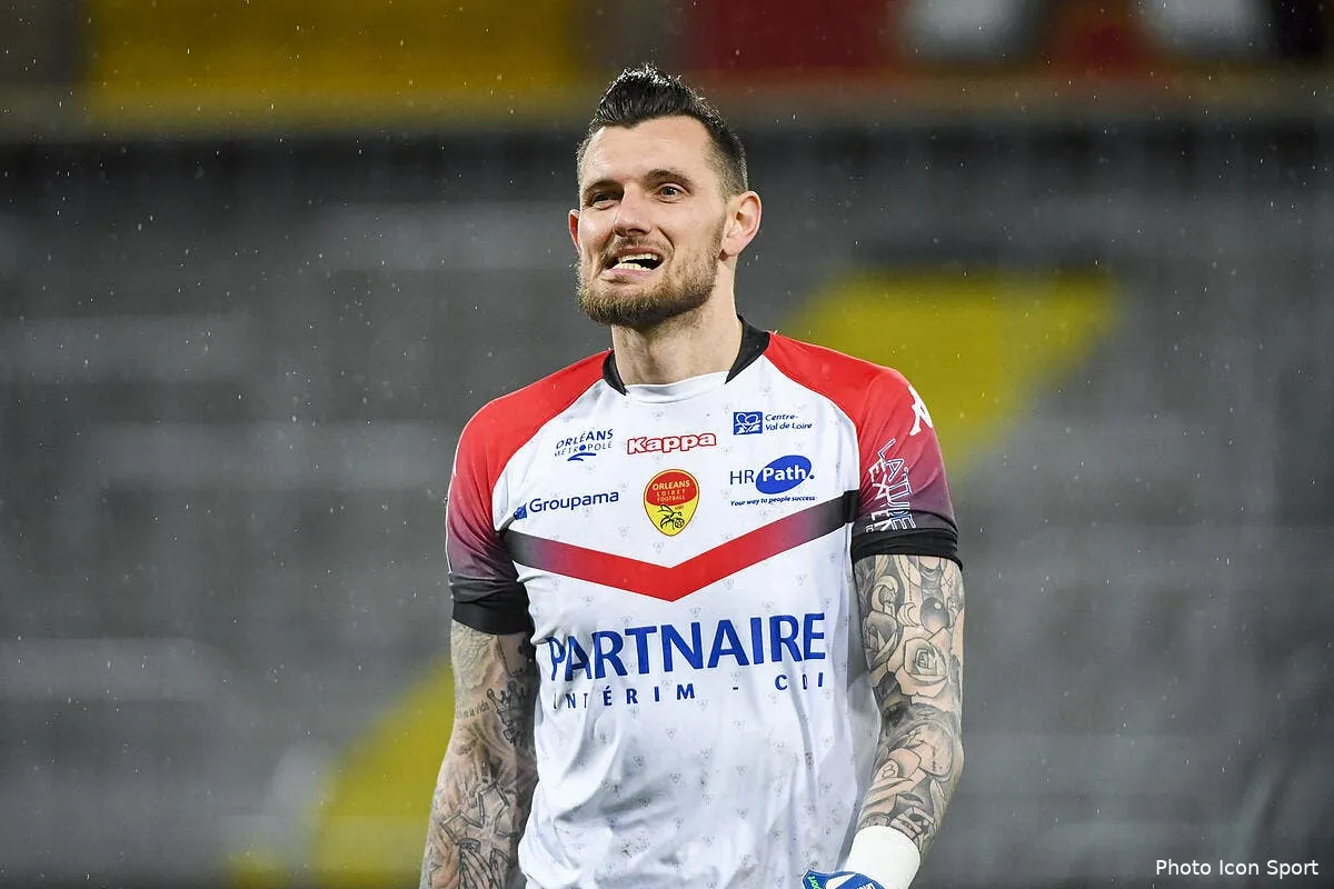 psg letellier arrive bulka va partir icon alc 090320 45 84294963