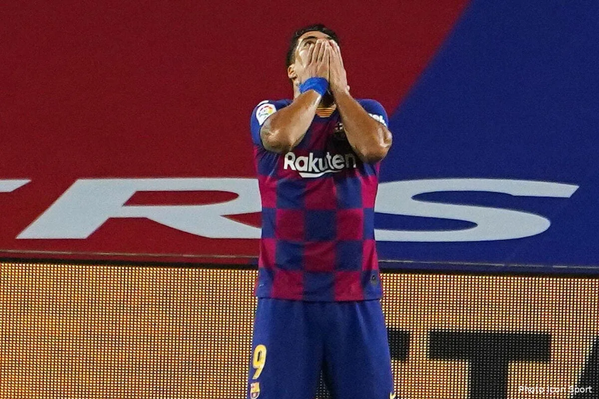 psg luis suarez offert a paris le barca stoppe le gag icon ap 12221379294781