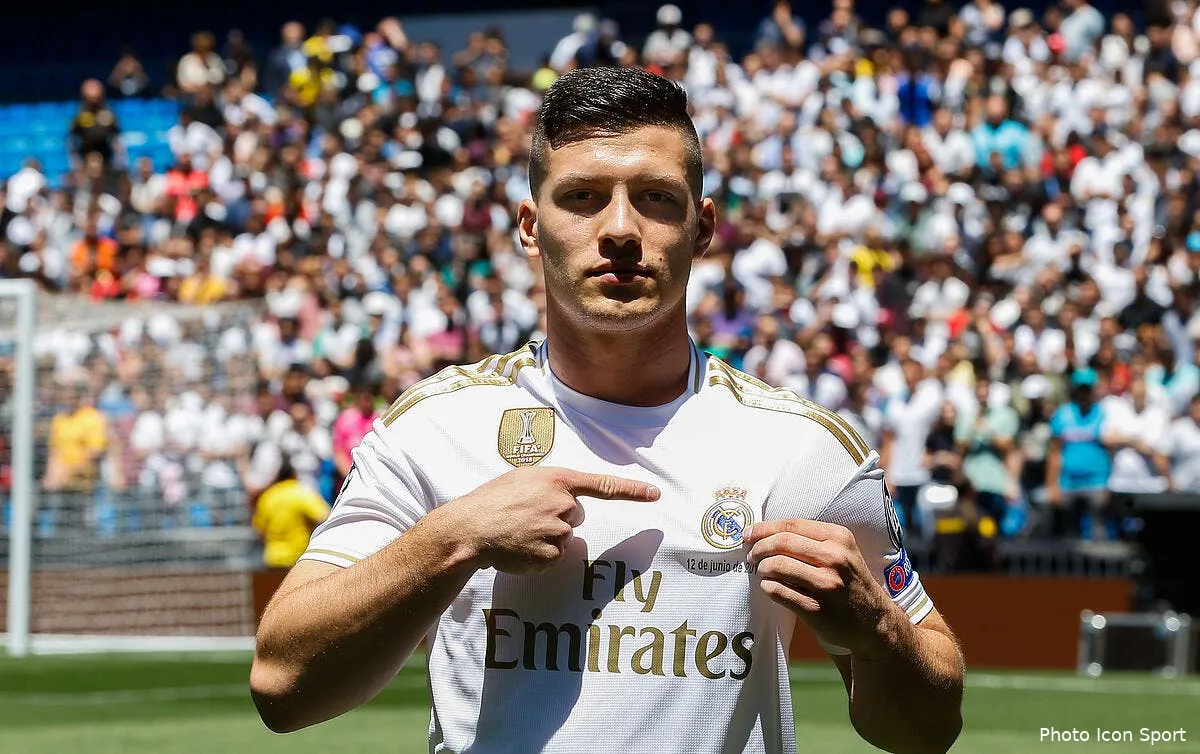 psg luka jovic a paris leonardo tente le coup icon mar 120619 92 01262881