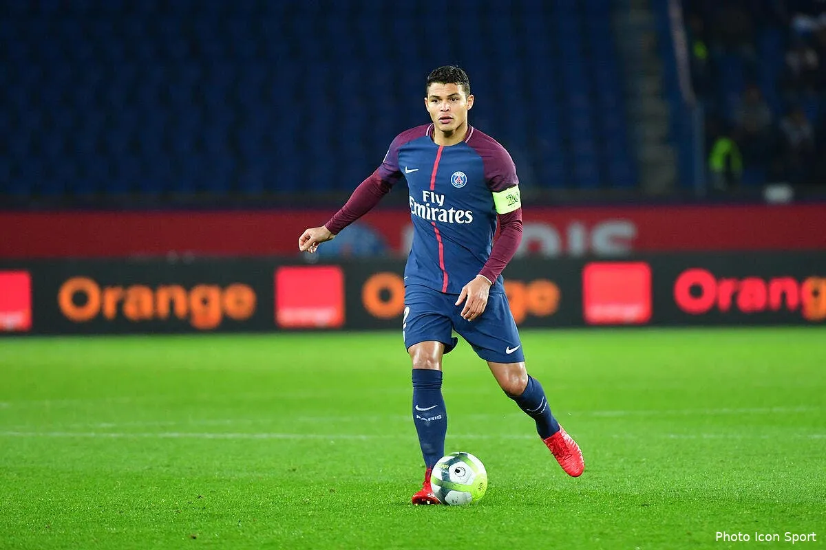 psg marquinhos revient thiago silva absent face a strasbourg iconsport icon win 291117 01 30607201729