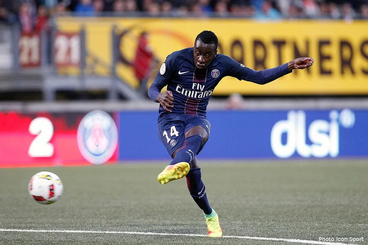 psg matuidi a refait le coup du charo et ca a marche iconsport mrv 151016 97 114158226