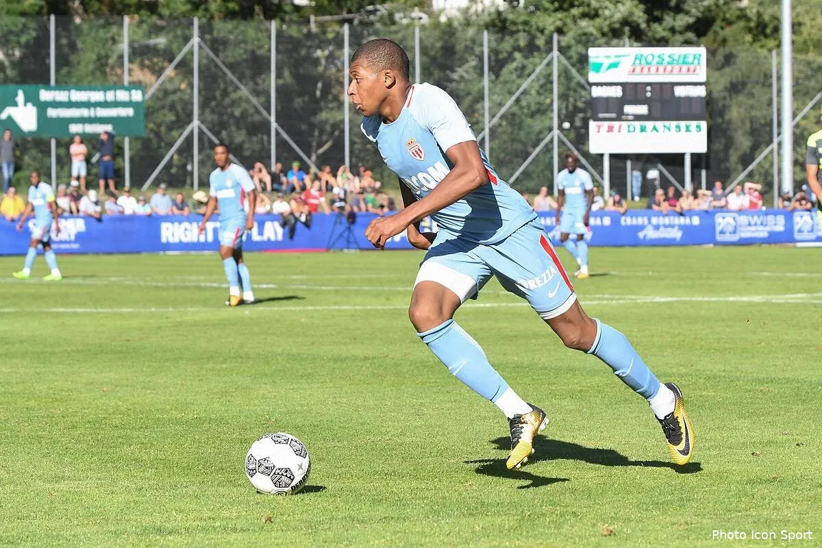 psg mbappe a tout interet a signer au psg selon courbis iconsport icon leb 160717 37 28189023