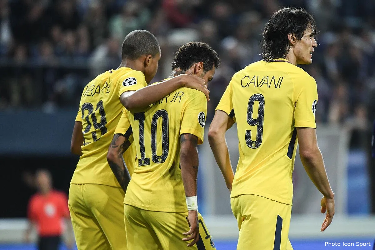 psg mbappe avoue une petite faiblesse coupable du psg iconsport icon dib 181017 10 08196905